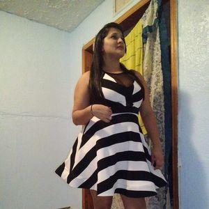 Meet your Posher, Iris